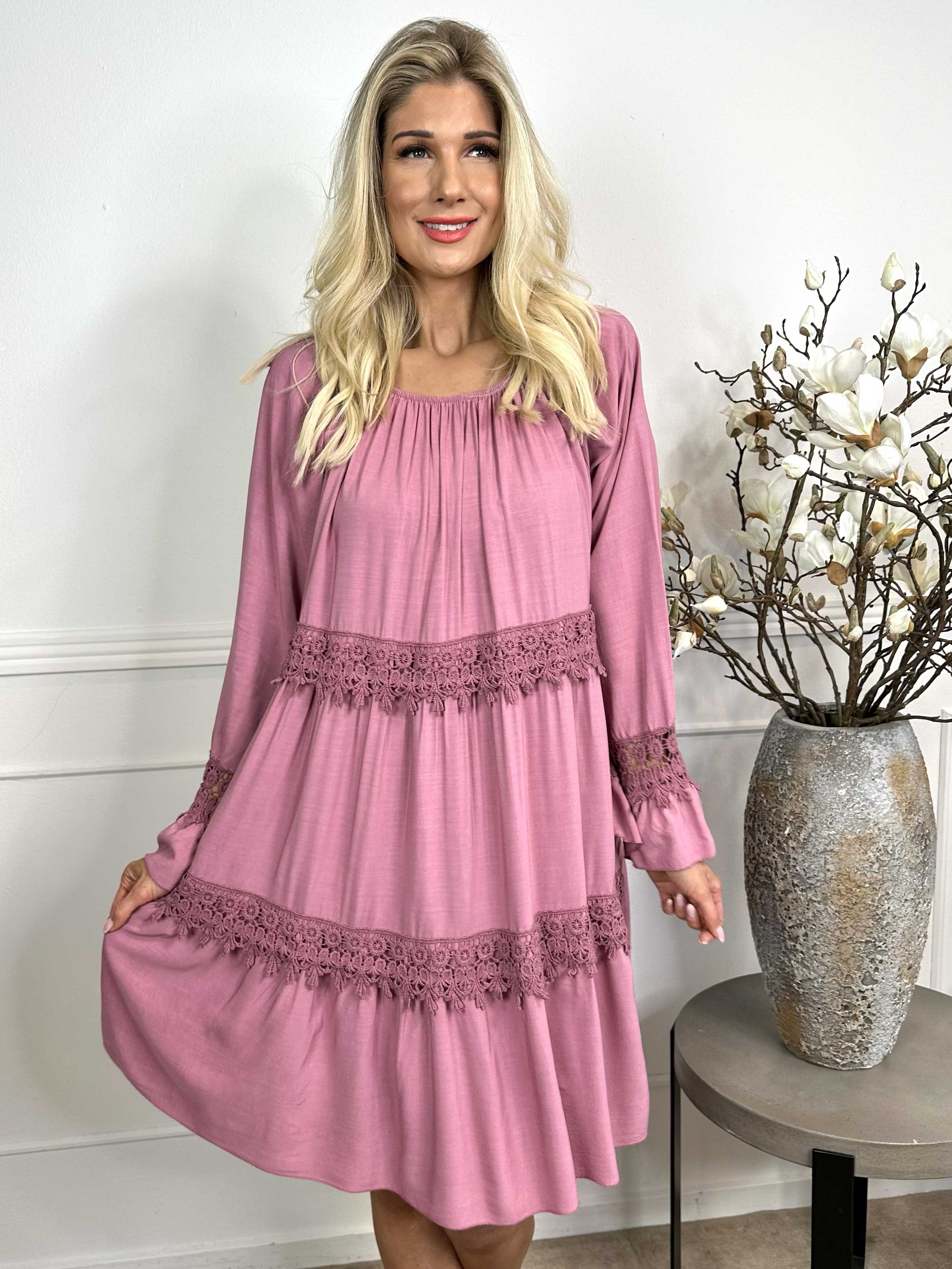 Tilda - Söt tunikaklänning med broderi